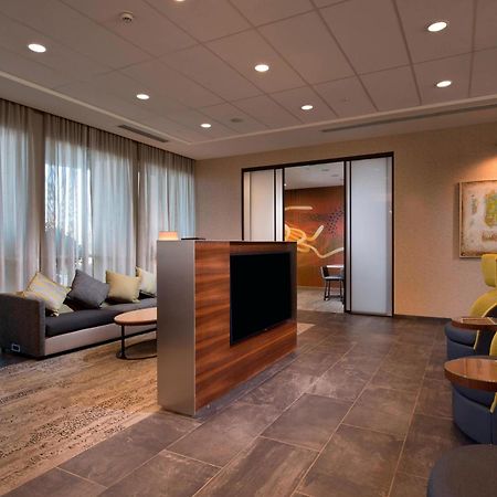 Hotel Courtyard By Marriott Atlanta Alpharetta/Avalon Area Exterior foto